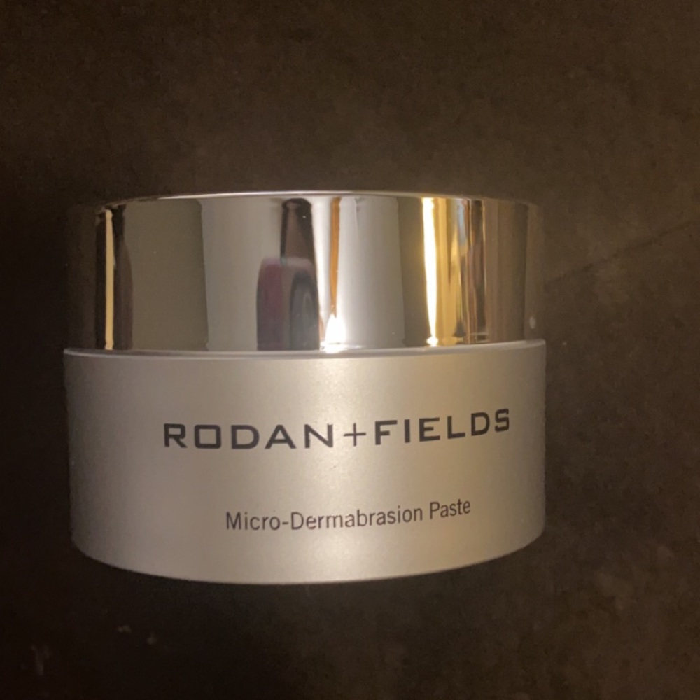 Rodan & Fields micro-dermabrasion paste